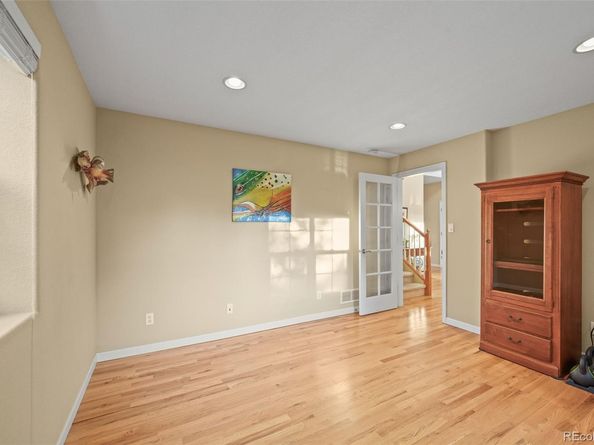 720 Emerald Lane, Lakewood CO 80214
