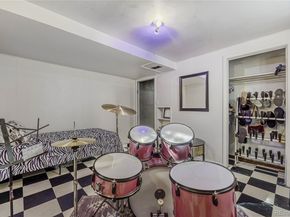 2924 S Zurich Court, Denver CO 80236