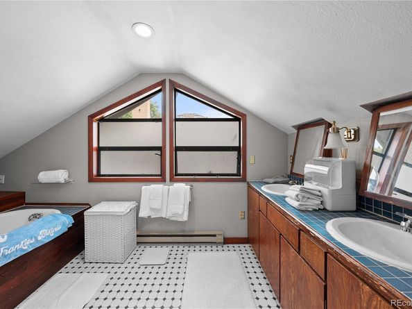 1020 10th Street, Boulder CO 80302