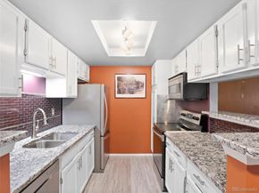 902 S Walden Street 102, Aurora CO 80017