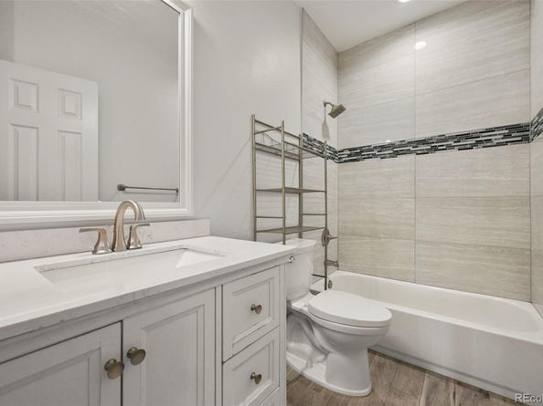 280 Granby Way C, Aurora CO 80011