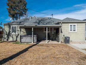 820 Newark Street, Aurora CO 80010