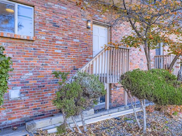 1525 S Holly Street 201, Denver CO 80222