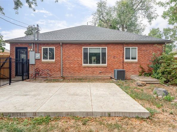 1610 Xanthia Street, Denver CO 80220