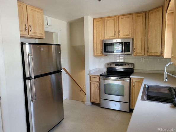 2241 Oakland Street, Aurora CO 80010