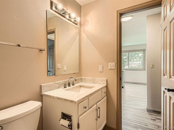400 S Balsam Street, Lakewood CO 80226