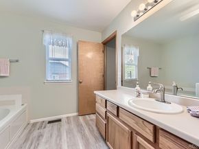 2209 S Flanders Street, Aurora CO 80013