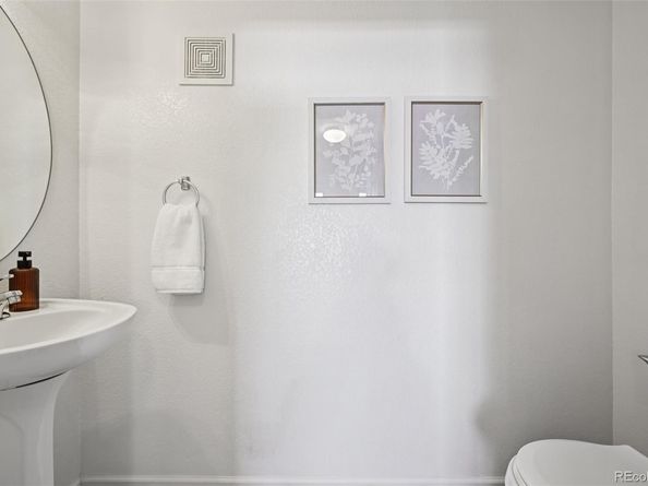 9408 E Florida Avenue 1070, Denver CO 80247