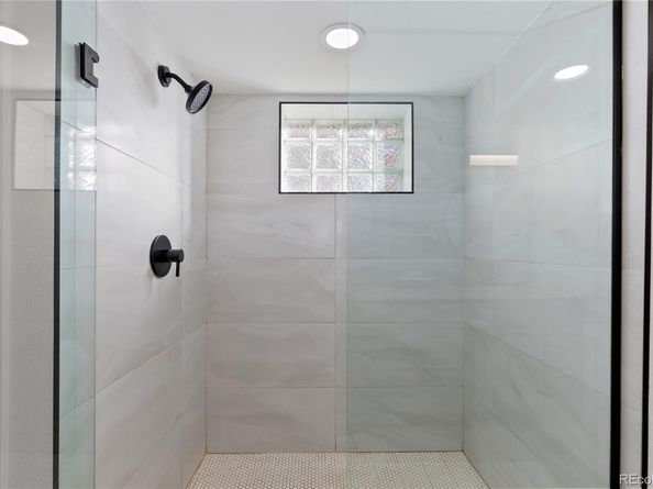 2289 N Glencoe Street, Denver CO 80207