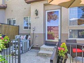 4555 S Auckland Court, Aurora CO 80015