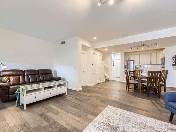 4555 S Auckland Court, Aurora CO 80015