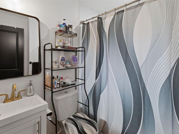1749 Macon Street, Aurora CO 80010
