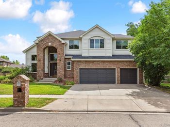 2240 Summitview Drive