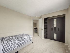 6242 S Robb Way, Littleton CO 80127