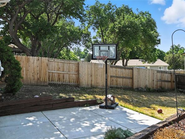 6233 W 75th Avenue, Arvada CO 80003