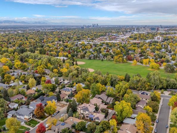 3262 S Clermont Street, Denver CO 80222