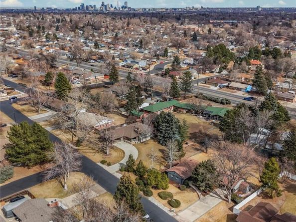 1750 S Ames Street, Lakewood CO 80232