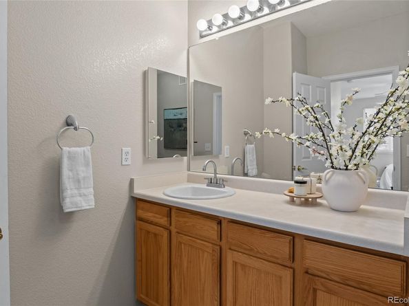 7160 S Wenatchee Way B, Aurora CO 80016
