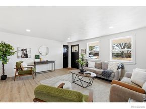 1239 Sunset Street, Longmont CO 80501