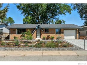 16 Merideth Lane, Longmont CO 80501