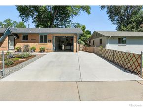 16 Merideth Lane, Longmont CO 80501