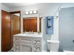 16 Merideth Lane, Longmont CO 80501