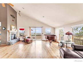 11730 Pointe View Drive, Longmont CO 80503