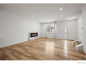 747 Robert Street, Longmont CO 80503