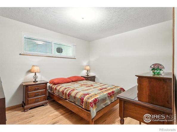 16 Merideth Lane, Longmont CO 80501