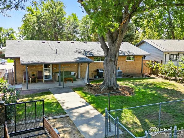 16 Merideth Lane, Longmont CO 80501