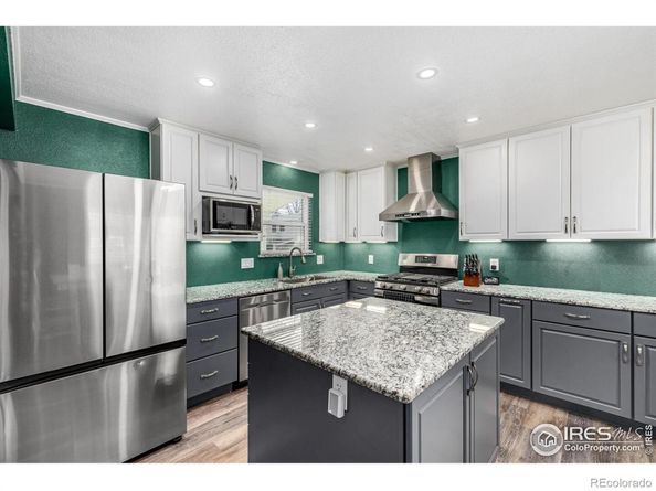 2650 S Vaughn Way D, Aurora CO 80014