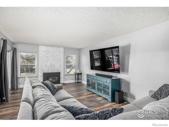 2650 S Vaughn Way D, Aurora CO 80014