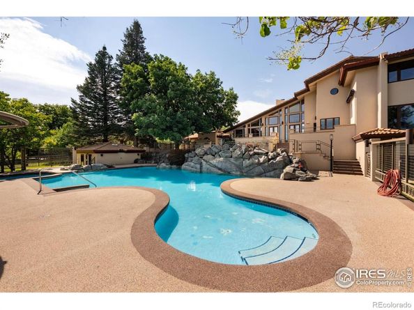7007 Rozena Drive, Longmont CO 80503