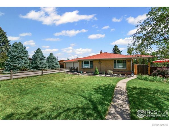 1802 Simms Street, Lakewood CO 80215