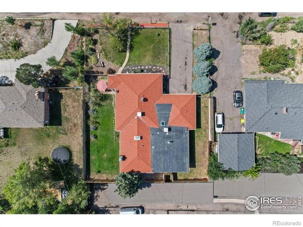 1802 Simms Street, Lakewood CO 80215