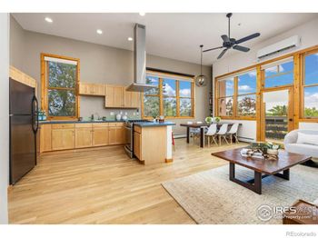 1455 Yarmouth Avenue