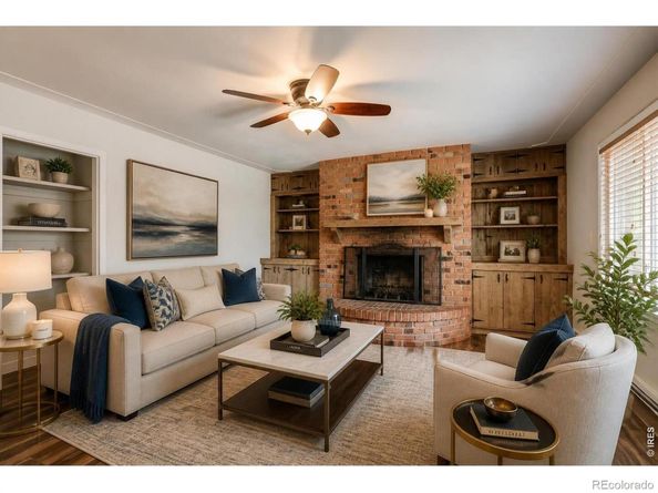 1827 Collyer Street, Longmont CO 80501