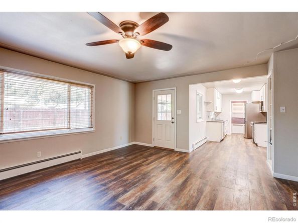 1827 Collyer Street, Longmont CO 80501