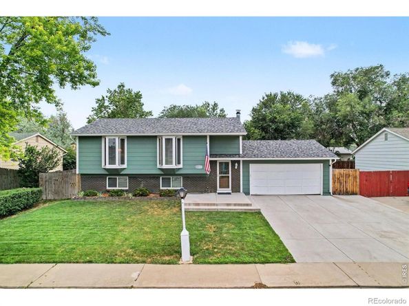 2113 Bowen Street, Longmont CO 80501