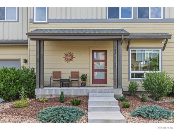 1324 Country Court, Longmont CO 80501