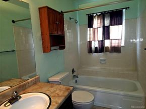 3722 S Walden Way, Aurora CO 80013