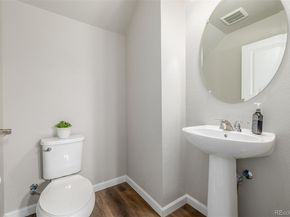 Undisclosed Address #3078781, Aurora CO 80015