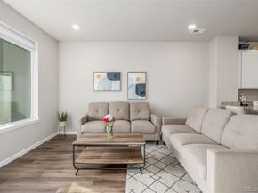 Undisclosed Address #3078781, Aurora CO 80015