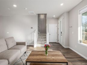 Undisclosed Address #3078781, Aurora CO 80015