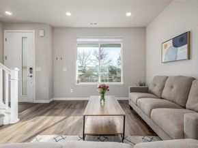 Undisclosed Address #3078781, Aurora CO 80015