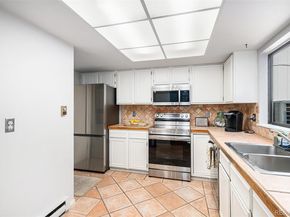 2490 S Worchester Court E, Aurora CO 80014