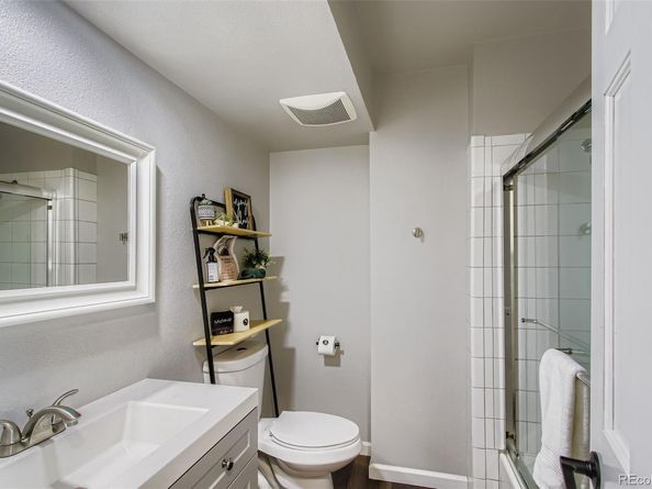5812 Queen Street, Arvada CO 80004