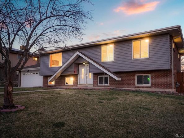 5812 Queen Street, Arvada CO 80004