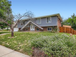 5812 Queen Street, Arvada CO 80004