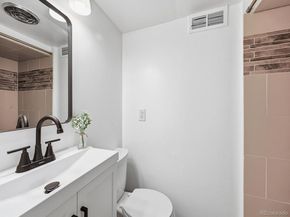 7600 E 22nd Avenue, Denver CO 80207